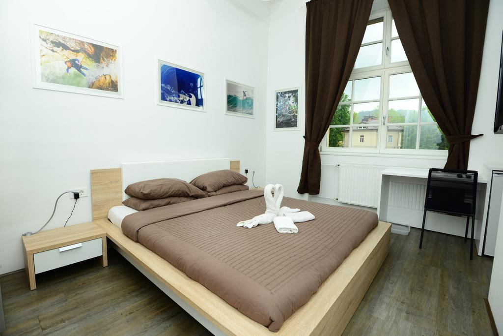 Galeria Rooms Liubliana Quarto foto