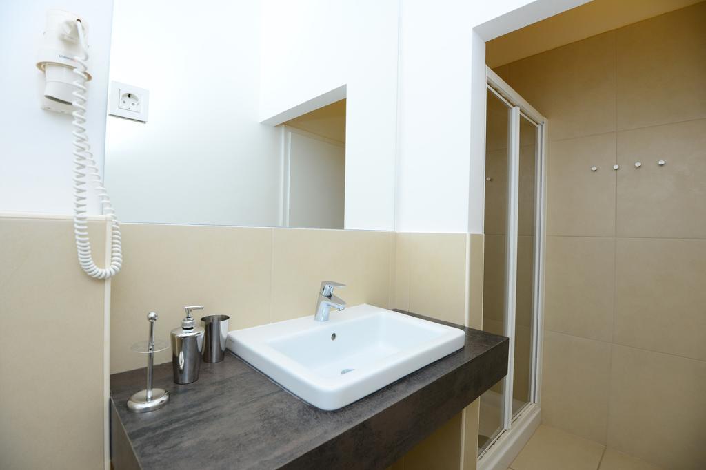 Galeria Rooms Liubliana Quarto foto